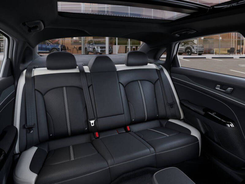 2025 Kia K5