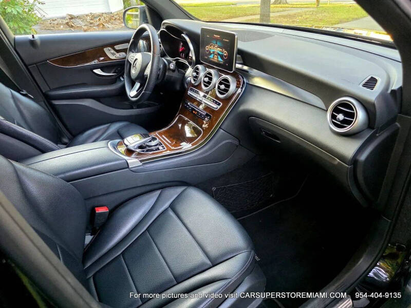 2017 Mercedes-Benz GLC GLC 300 4MATIC