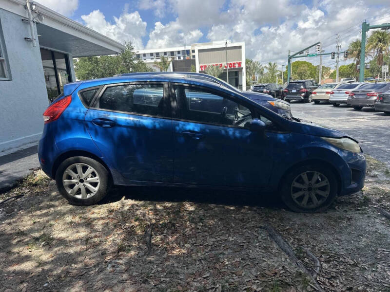 2011 Ford Fiesta SE