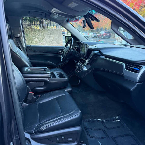 2015 Chevrolet Suburban LS