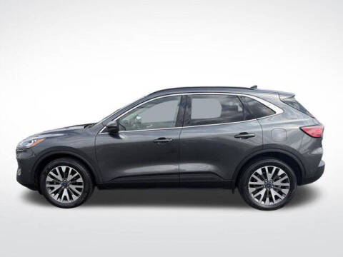 2020 Ford Escape Titanium