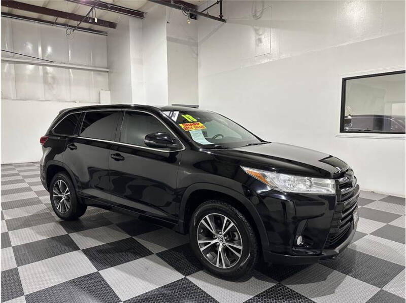 2018 Toyota Highlander for sale at Auto Resources in Merced CA