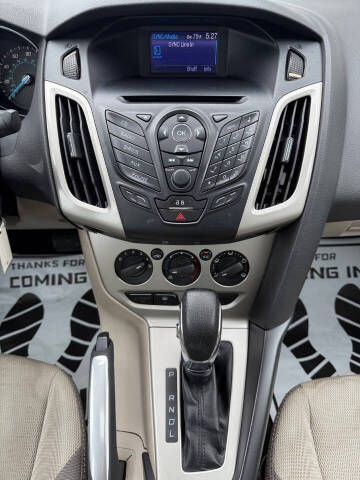 2013 Ford Focus SE