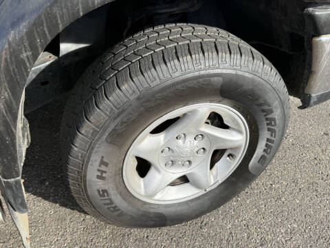 2002 Toyota Tundra SR5 V8