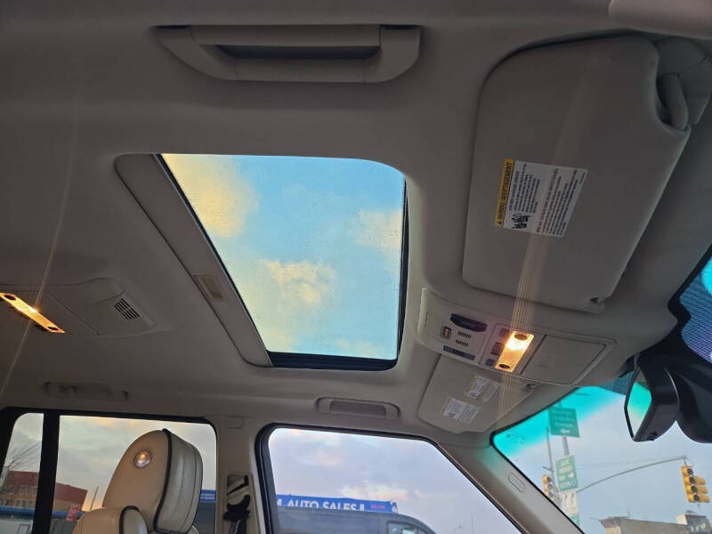 2012 Land Rover Range Rover Supercharged