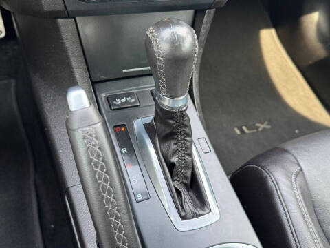2019 Acura ILX w/Tech w/A-SPEC