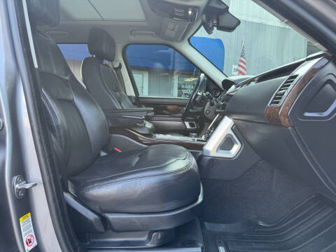 2020 Land Rover Range Rover P525 HSE