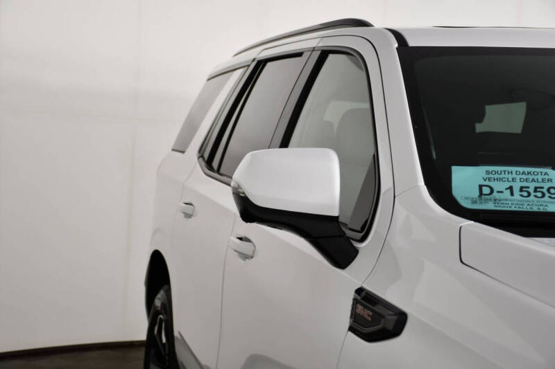 2025 GMC Yukon AT4