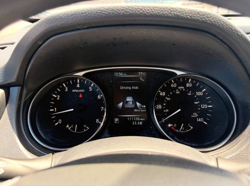 2016 Nissan Rogue SV