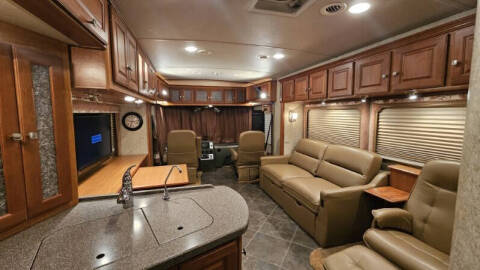 2009 Winnebago Itssca Meridian 34Y