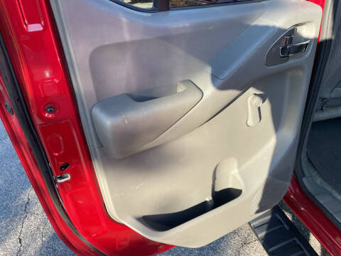 2012 Nissan Frontier S