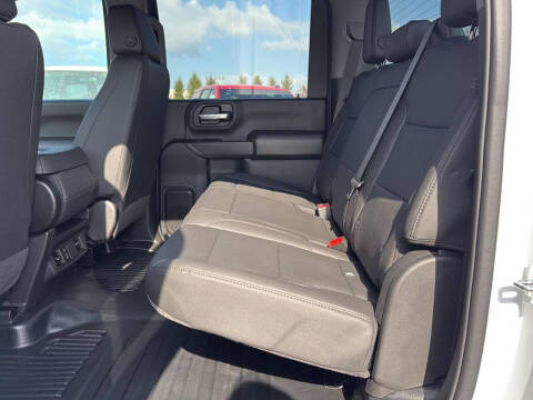 2026 Chevrolet Silverado 3500HD CC Work Truck