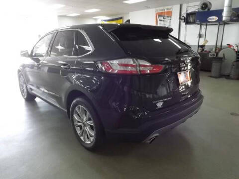 2024 Ford Edge Titanium
