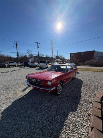 1966 Ford Mustang convertible V8