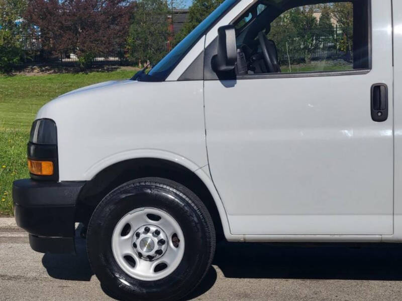 2018 Chevrolet Express LS 3500