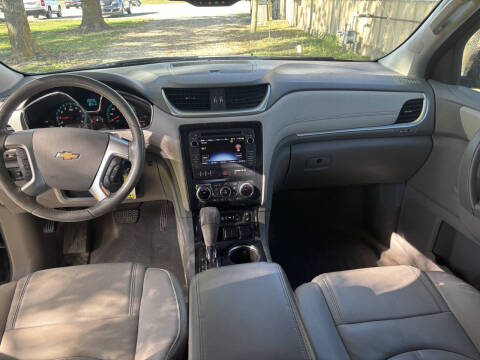 2017 Chevrolet Traverse LT