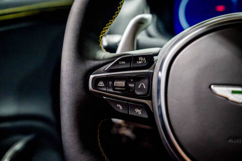 2023 Aston Martin DBX 707