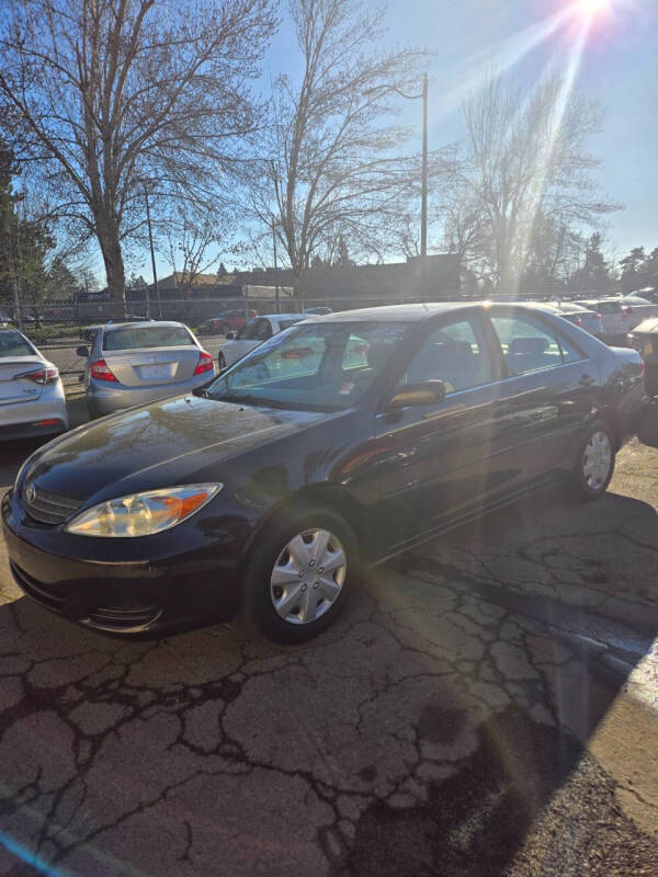 2002 Toyota Camry for sale at Universal Auto Sales Inc in Salem OR