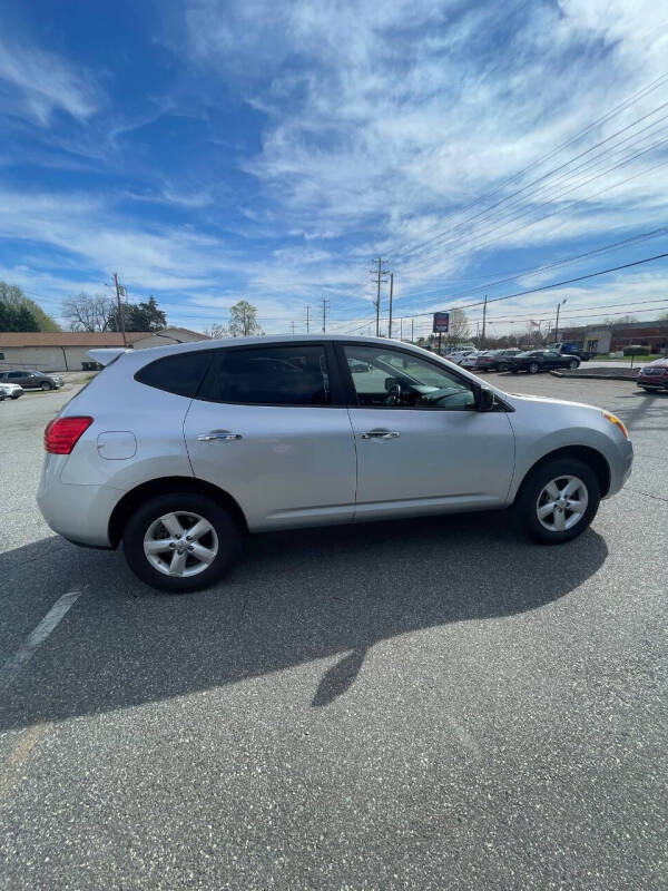 2010 Nissan Rogue S Krom