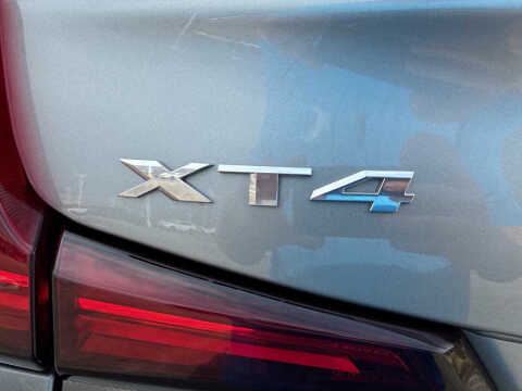 2023 Cadillac XT4 Luxury