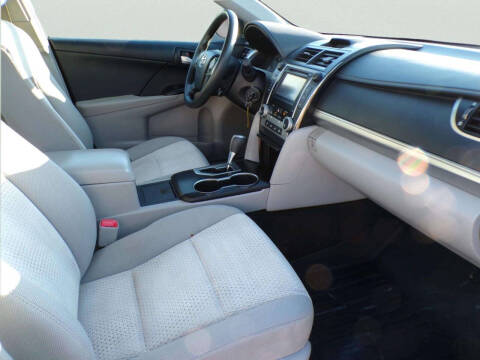 2013 Toyota Camry LE