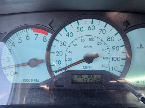 2003 Toyota Corolla LE