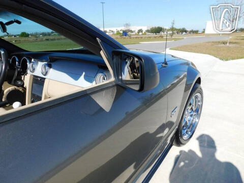 2005 Ford Mustang
