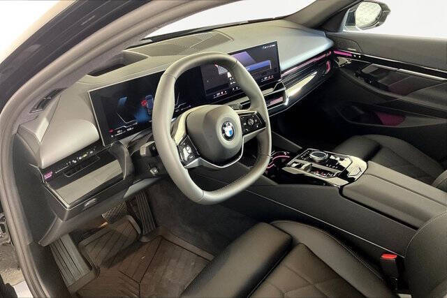 2026 BMW 5 Series 530i xDrive