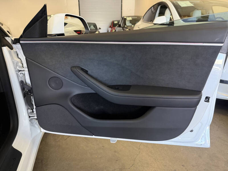 2024 Tesla Model 3 Long Range