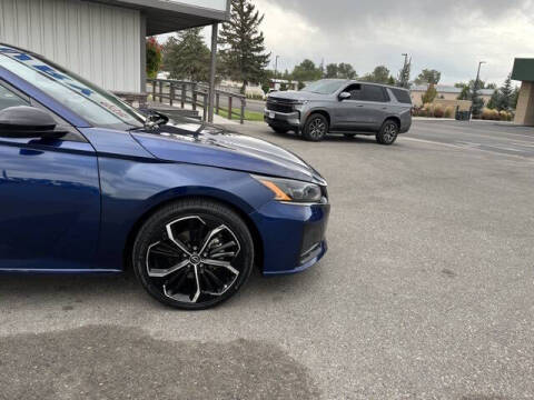 2024 Nissan Altima 2.5 SR