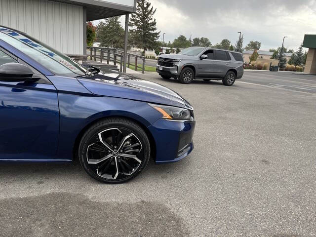 2024 Nissan Altima 2.5 SR