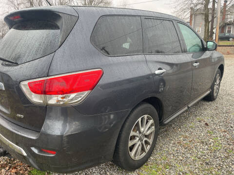 2013 Nissan Pathfinder S