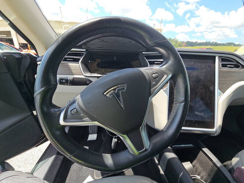 2015 Tesla Model S 85D