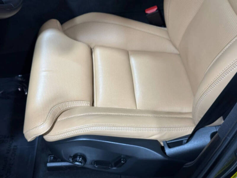 2021 Volvo XC60 Recharge T8 Inscription