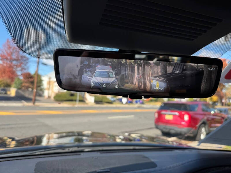 2021 Infiniti QX80 Luxe