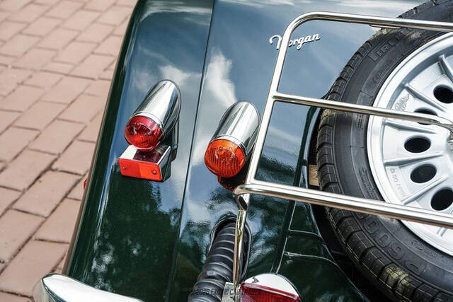 1998 Morgan Plus 8