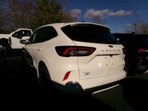 2026 Ford Escape ST-Line Elite