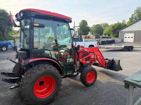 2023 Kioti CK 3510 tractor w/cab + loader