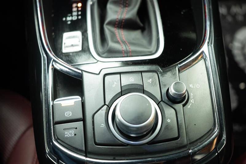 2023 Mazda CX-9 Carbon Edition