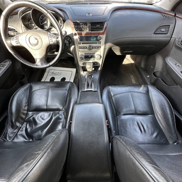 2011 Chevrolet Malibu LTZ