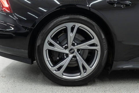 2023 Audi e-tron GT quattro Premium Plus