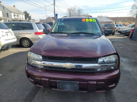 2007 Chevrolet TrailBlazer for sale at Roy's Auto Sales in Harrisburg PA
