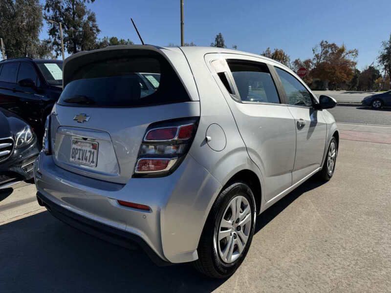 2020 Chevrolet Sonic LT