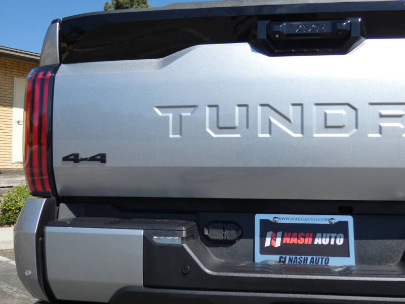 2024 Toyota Tundra Platinum HV