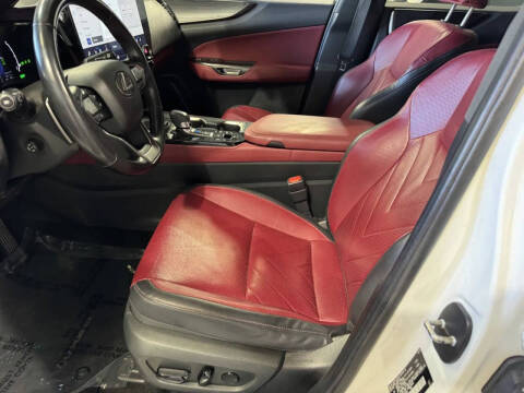 2024 Lexus NX 450h+