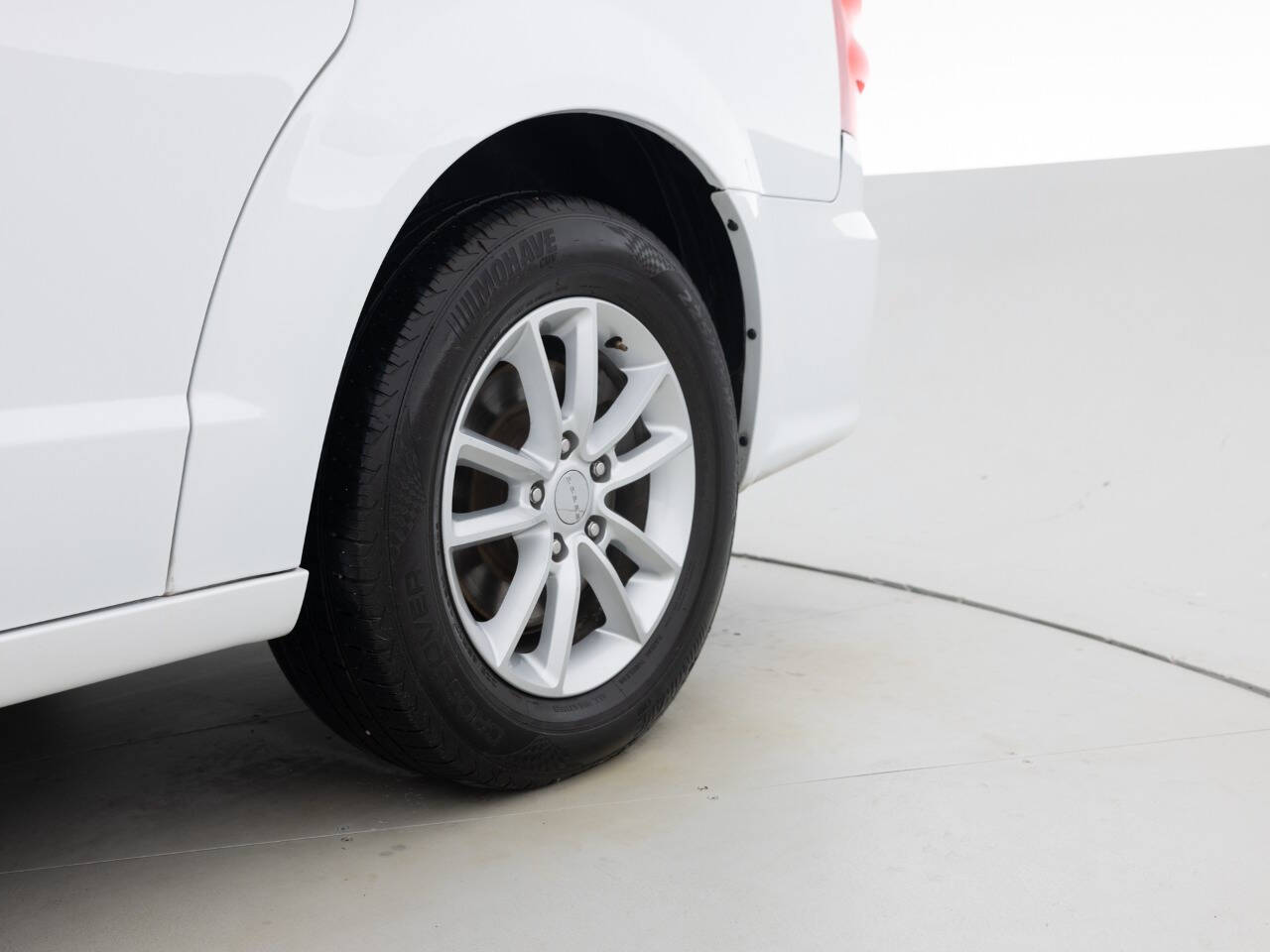 Used Car 2019 Dodge Grand Caravan  Sxt 4dr Mini Van For Sale Under $12,000 In Coal City, Illinois