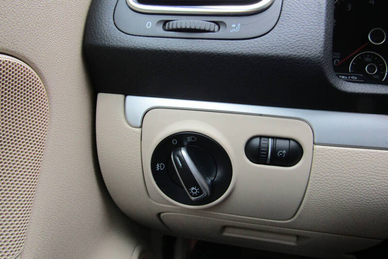 2013 Volkswagen Eos Komfort SULEV