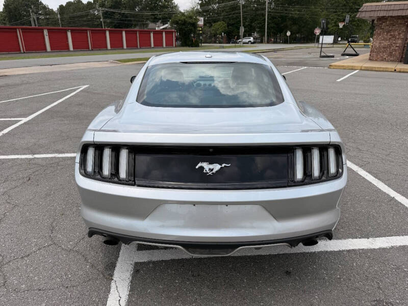 2016 Ford Mustang EcoBoost Premium