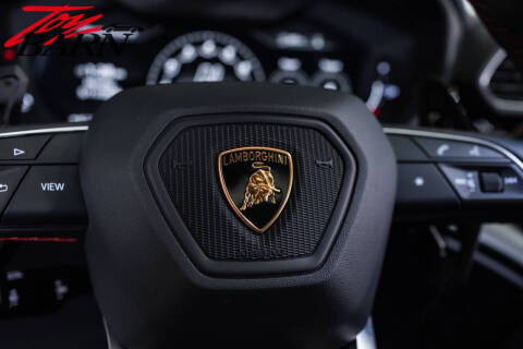 2022 Lamborghini Urus