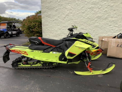 2020 Ski-Doo Renegade® X-RS® Rota